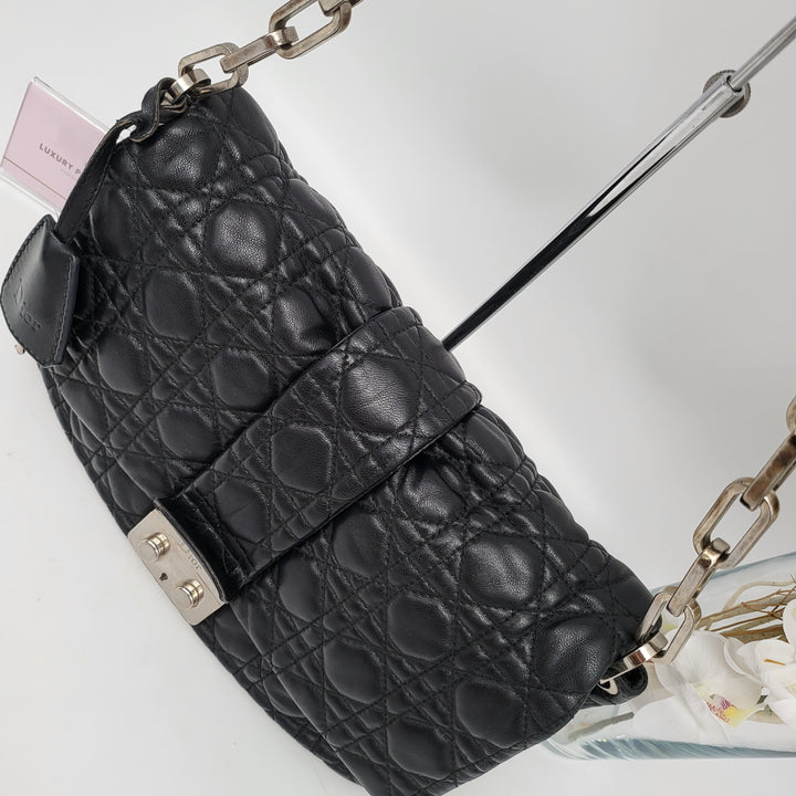 CHRISTIAN DIOR QUILTED CANNAGE NEW LOCK LAMBSKIN SHOULDER BAG