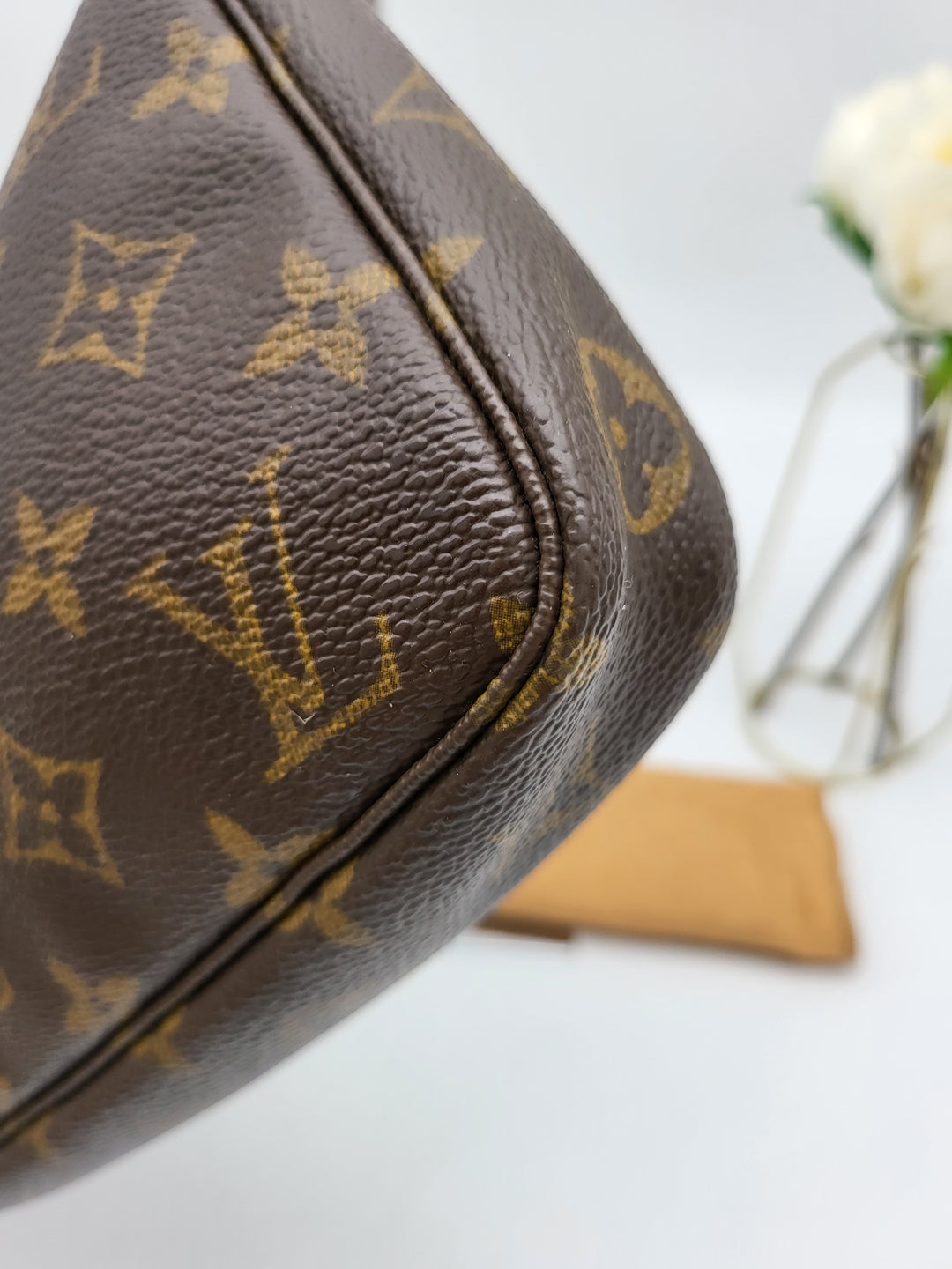 LOUIS VUITTON POCHETTE ACCESSORIES MONOGRAM