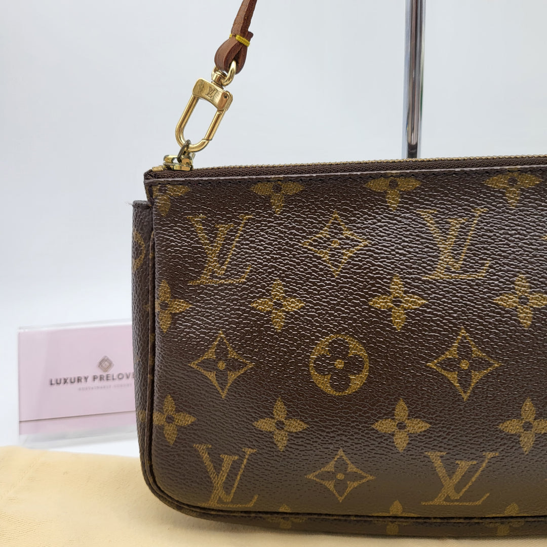 LOUIS VUITTON POCHETTE ACCESSOIRES MONOGRAM