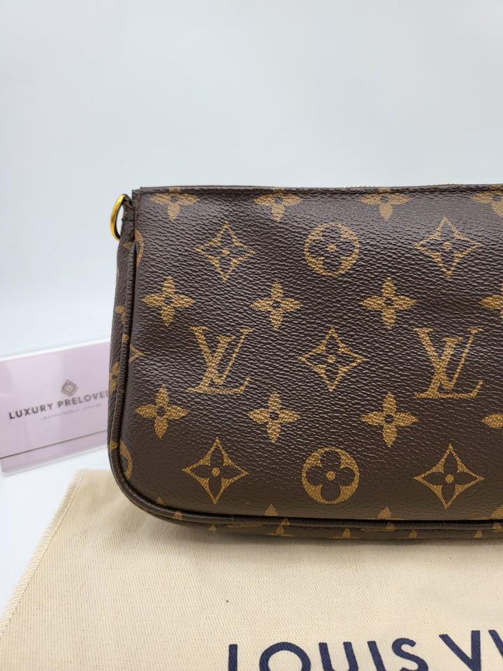 LOUIS VUITTON MULTI POCHETTE