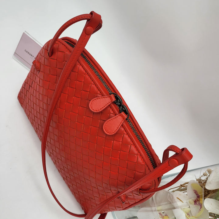 BOTTEGA RED LEATHER CROSSBODY