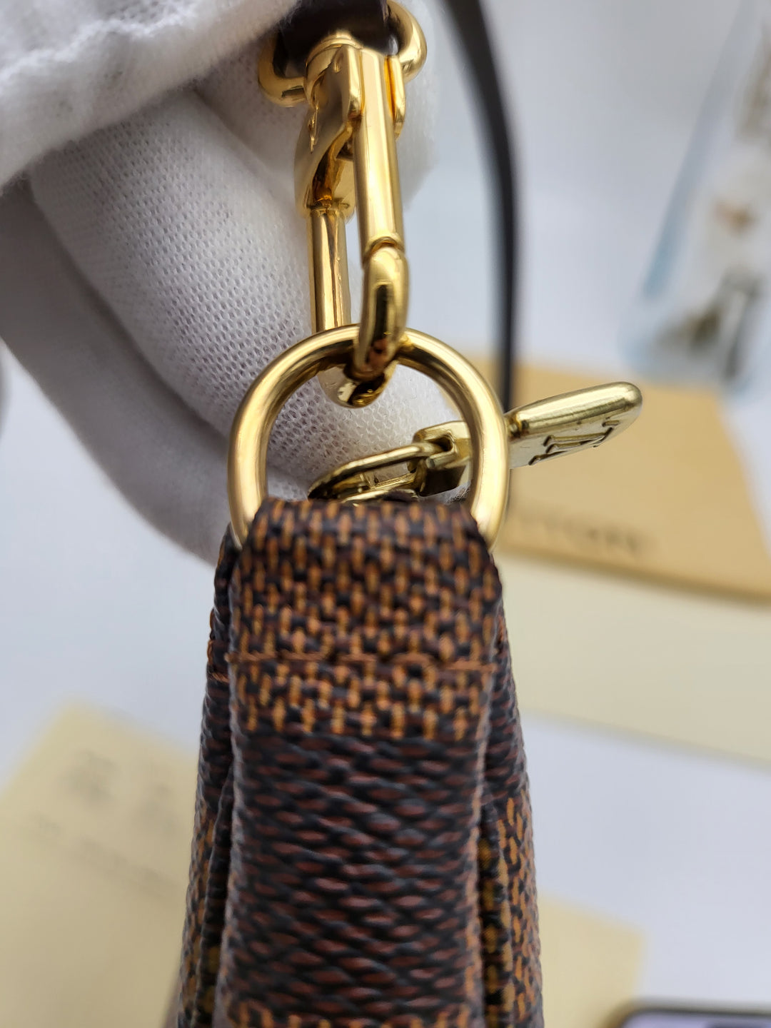 LOUIS VUITTON POCHETTE ACCESSORIES DAMIER