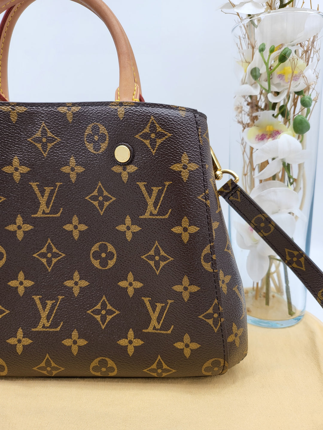 LOUIS VUITTON MONTAIGNE BB MONOGRAM