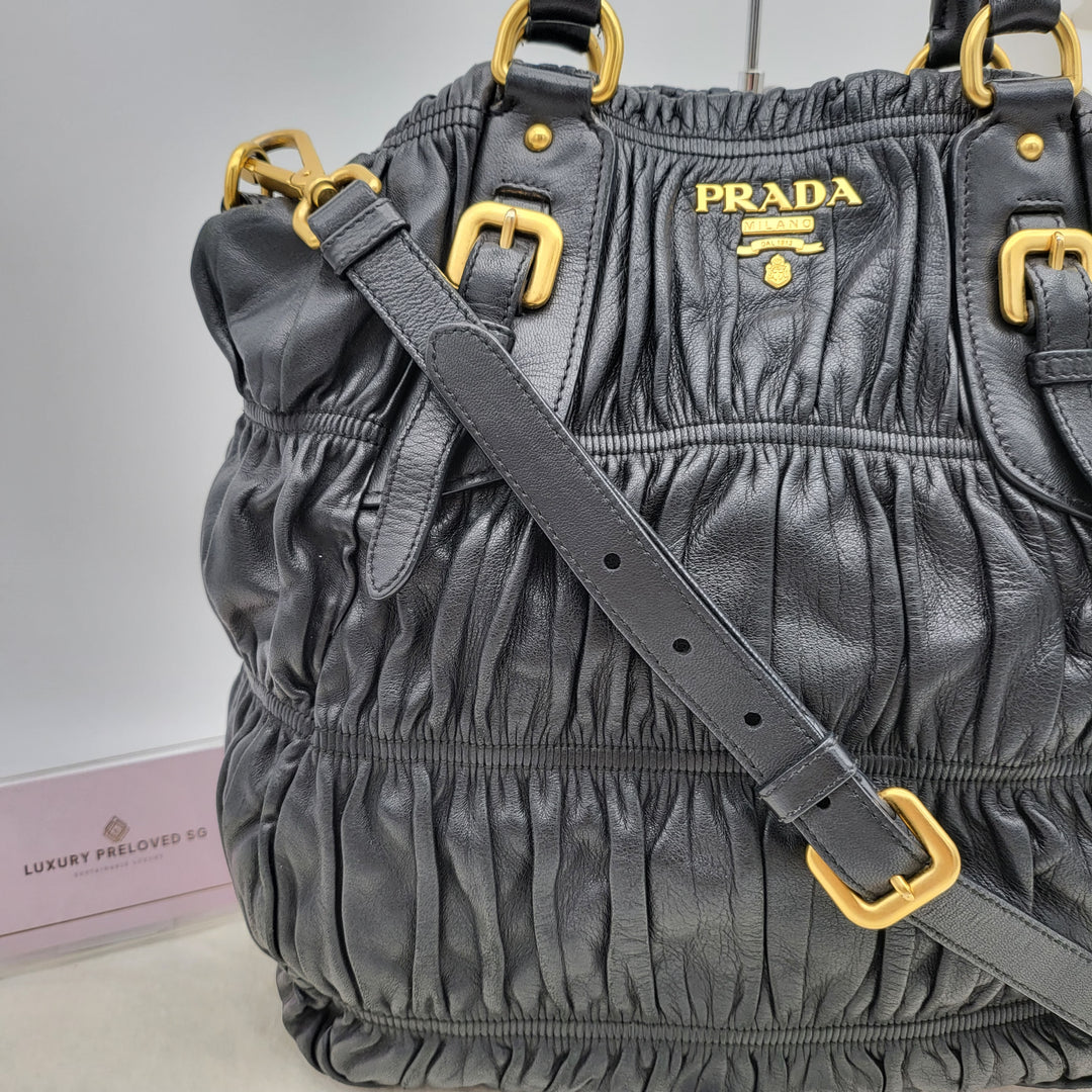 PRADA GAUFRE LEATHER SHOPPING TOTE BAG