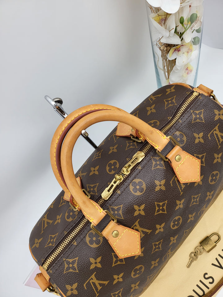 LOUIS VUITTON BANDOULIERE 30 MONOGRAM