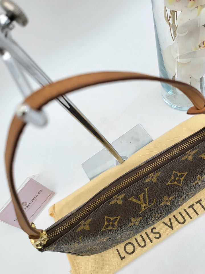 LOUIS VUITTON POCHETTE ACCESSORIES MONOGRAM
