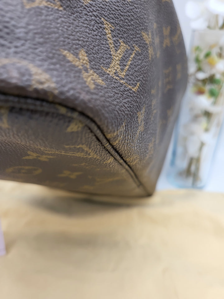 LOUIS VUITTON GM MONOGRAM