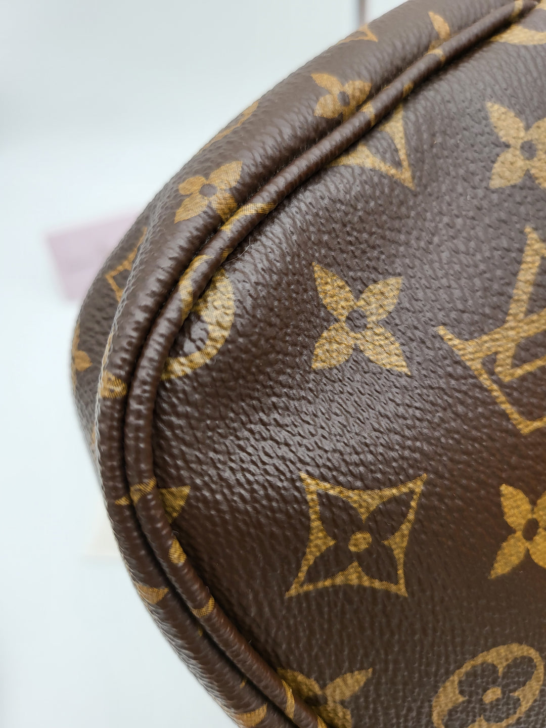 LOUIS VUITTON MULTI POCHETTE( RFID )