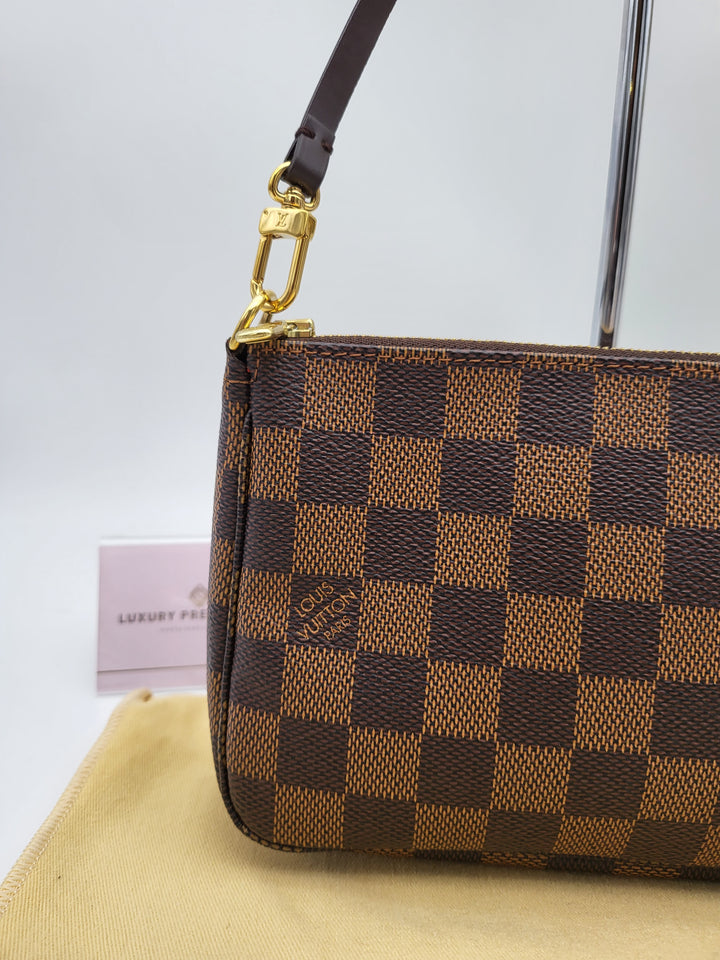 LOUIS VUITTON POCHETTE ACCESSORIES DAMIER