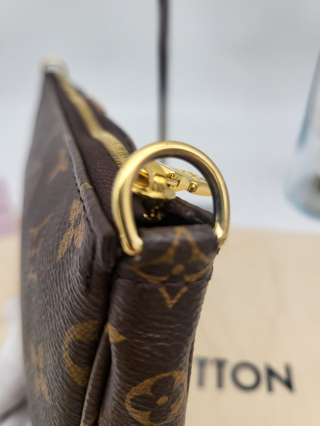 LOUIS VUITTON MULTI POCHETTE