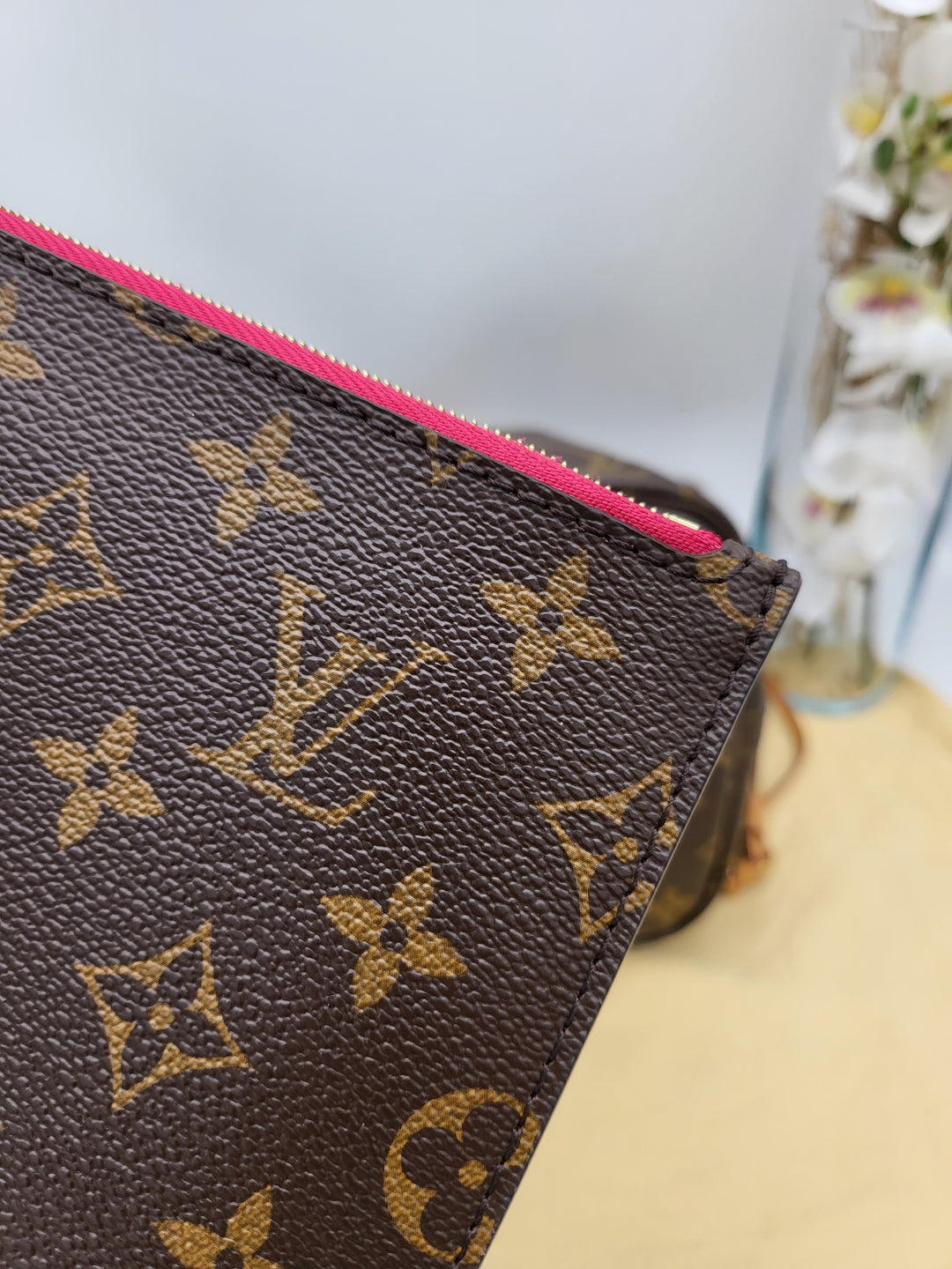 LOUIS VUITTON NEVERFULL MM MONOGR W/ POUCH ( RFID )