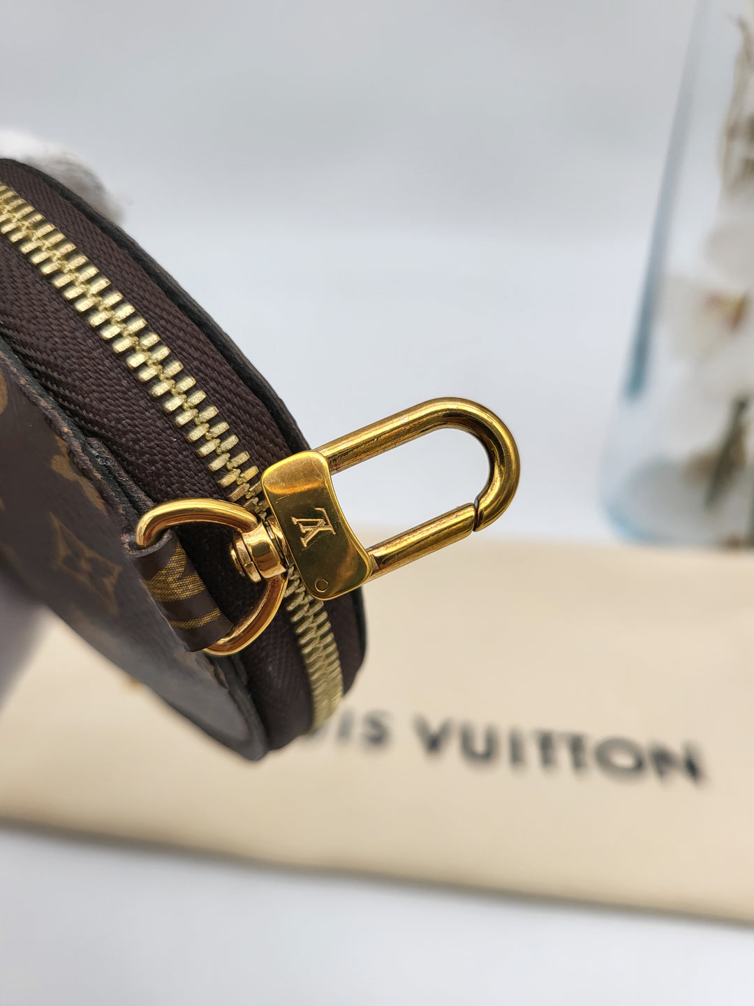 LOUIS VUITTON MULTI POCHETTE