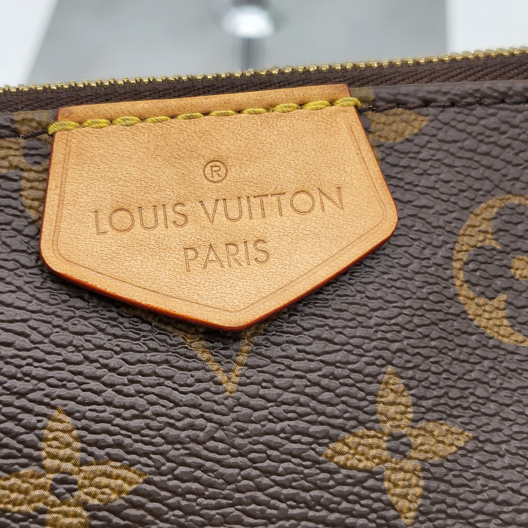 LOUIS VUITTON MULTI POCHETTE