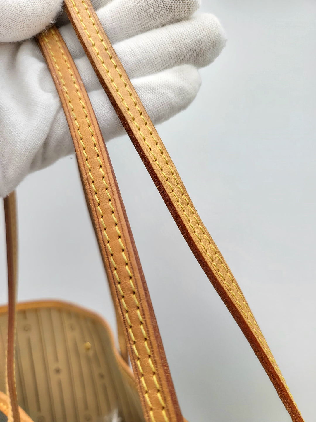 LOUIS VUITTON GM MONOGRAM