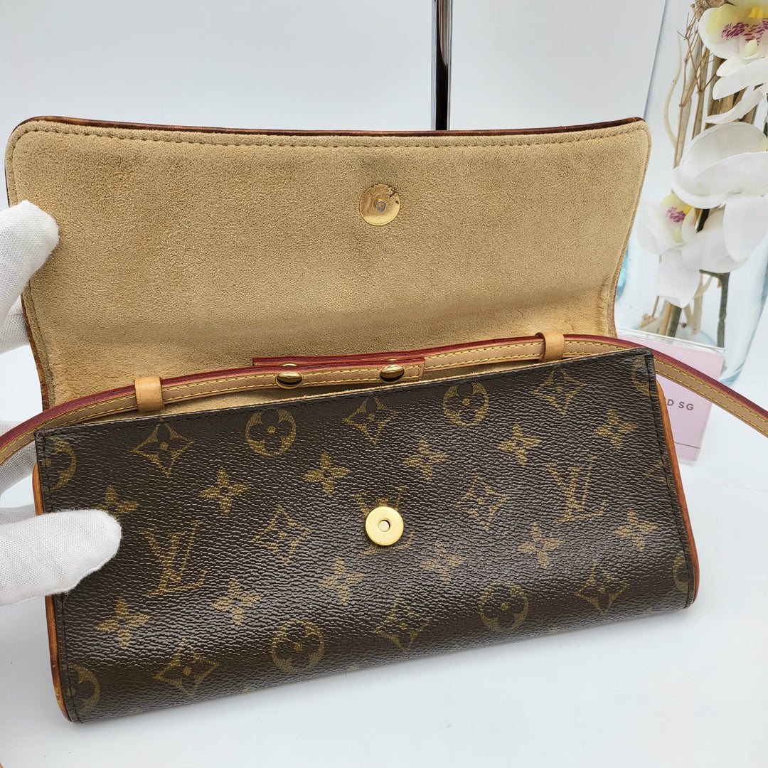 LOUIS VUITTON TWIN POCHETTE GM