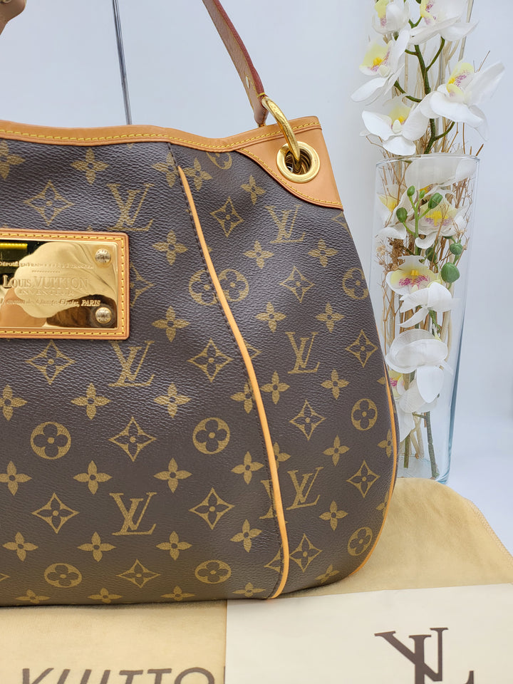 LOUIS VUITTON GALLIERA PM