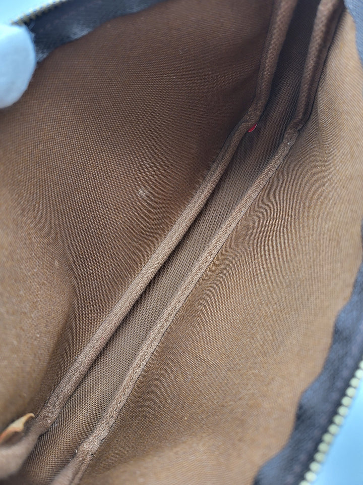 LOUIS VUITTON POCHETTE ACCESSORIES MONOGRAM