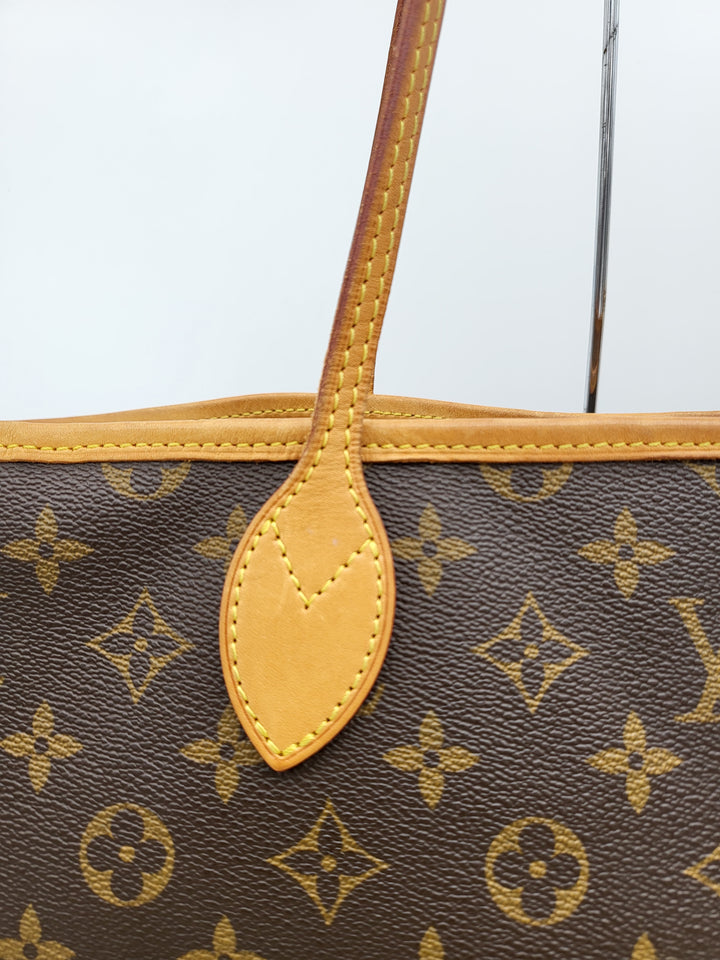 LOUIS VUITTON GM MONOGRAM