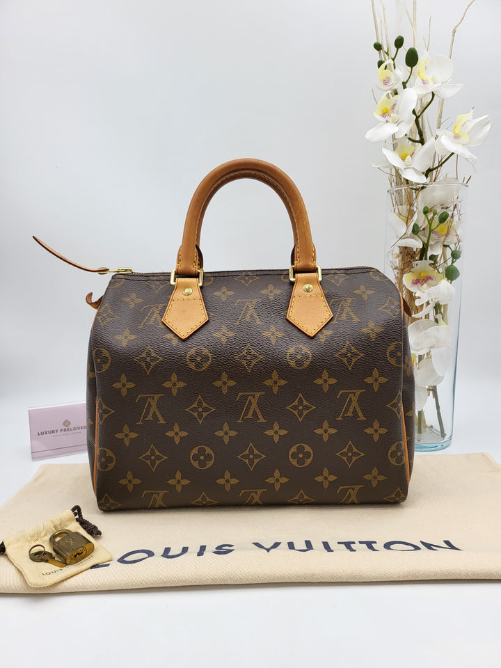 LOUIS VUITTON SPEEDY 25 MONOGRAM