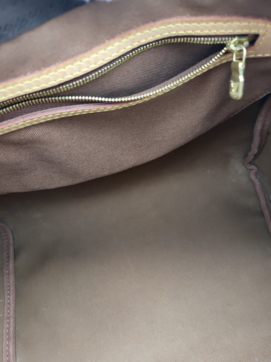 LOUIS VUITTON BANDOULIERE 30 MONOGRAM