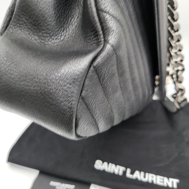 YVES SAINT LAURENT COLLEGE CHEVRON QUILTED BAG