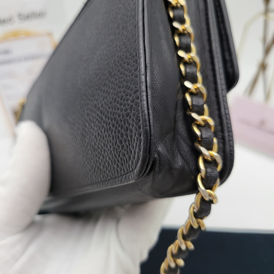 CHANEL CAVIAR TIMELESS WALLET ON CHAIN BLACK