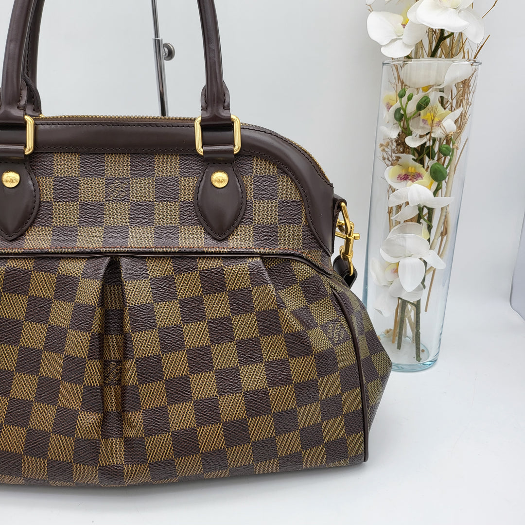 LOUIS VUITTON DAMIER TREVI PM