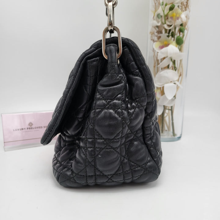 CHRISTIAN DIOR QUILTED CANNAGE NEW LOCK LAMBSKIN SHOULDER BAG