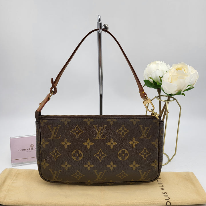 LOUIS VUITTON POCHETTE ACCESSOIRES MONOGRAM