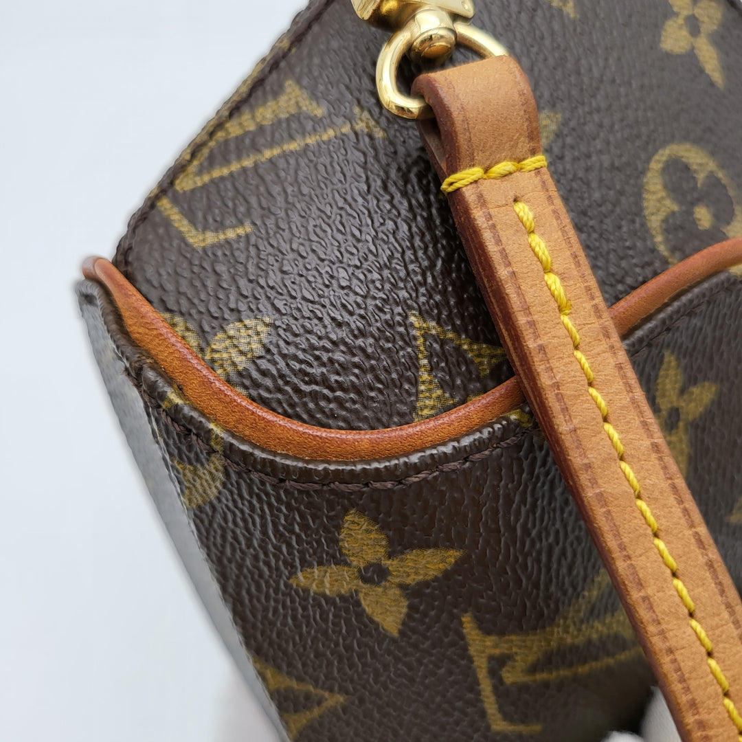 LOUIS VUITTON ELLIPSE WRISTLET MONOGRAM