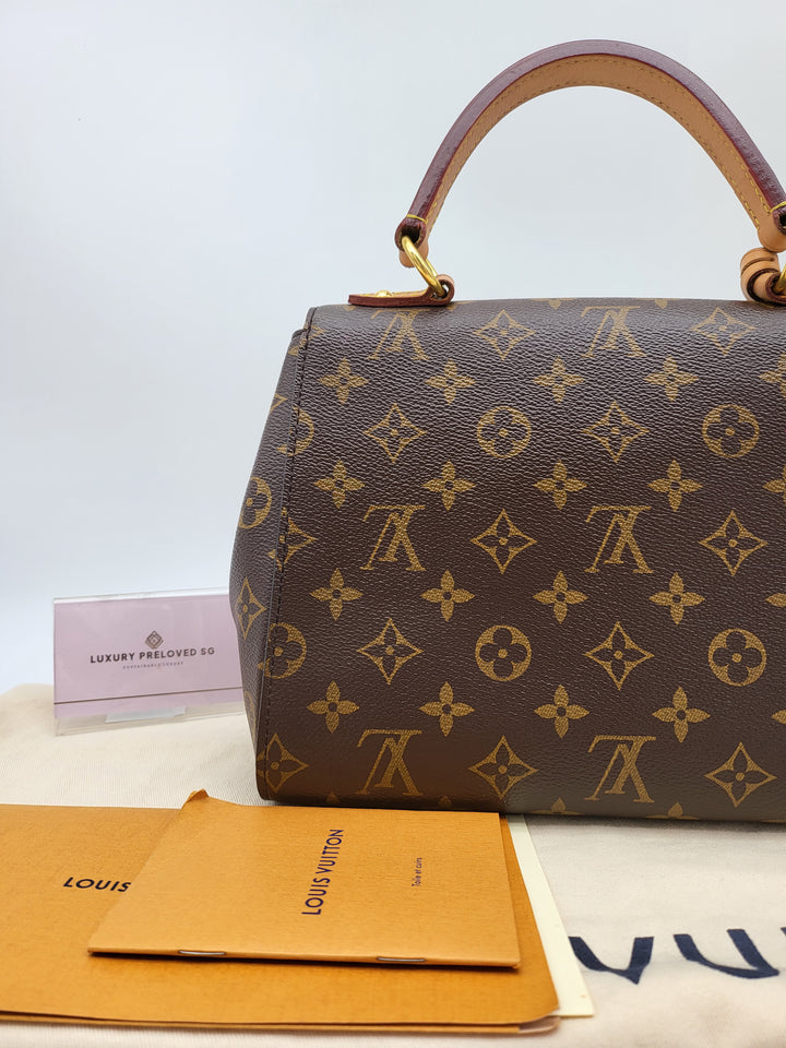 LOUIS VUITTON CLUNY BB MONOGRAM
