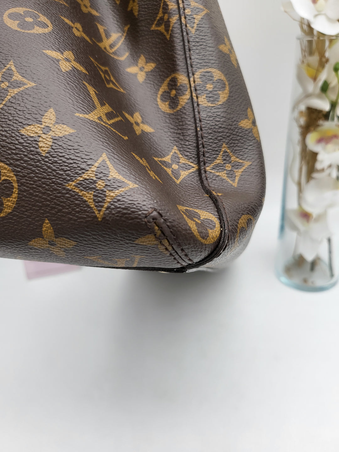 LOUIS VUITTON MONTAIGNE GM