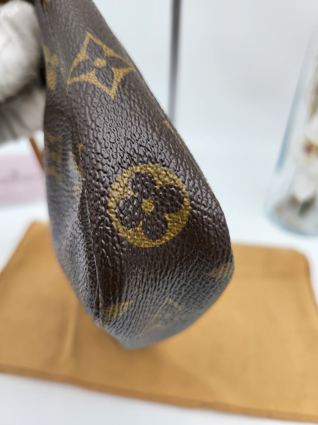 LOUIS VUITTON POCHETTE ACCESSORIES MONOGRAM