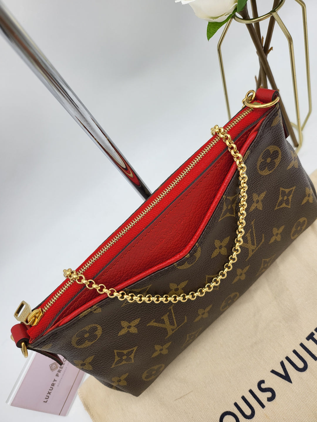 LOUIS VUITTON PALLAS BB CERISE
