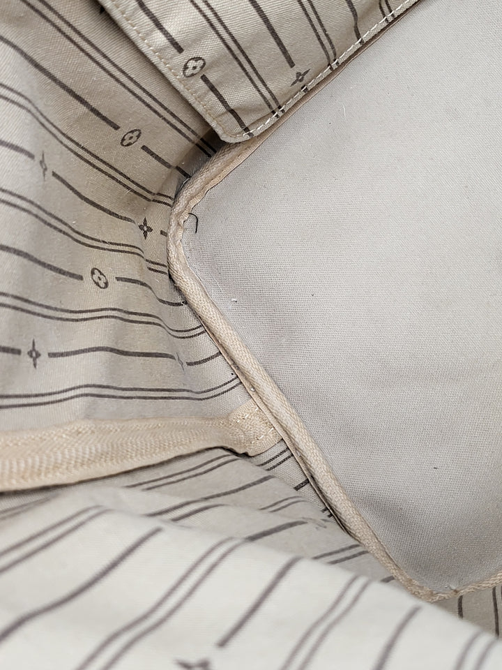 LOUIS VUITTON GM MONOGRAM