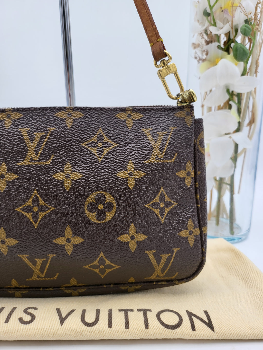 LOUIS VUITTON POCHETTE ACCESSORIES MONOGRAM