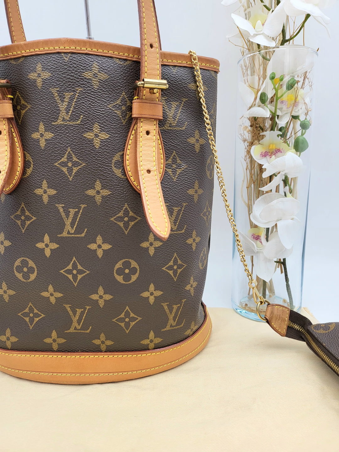 LOUIS VUITTON BUCKET PM MONOGRAM