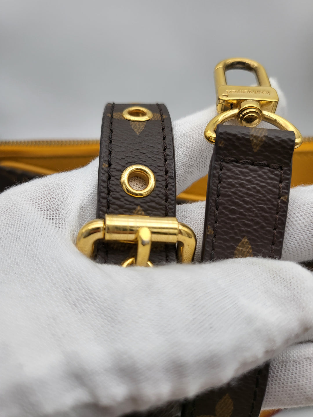 LOUIS VUITTON PALLAS SAFFRON MM