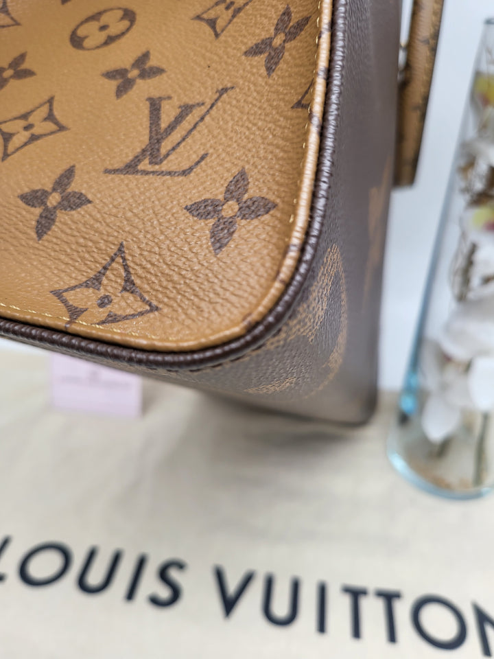 LOUIS VUITTON ON THE GO MM REVERSED