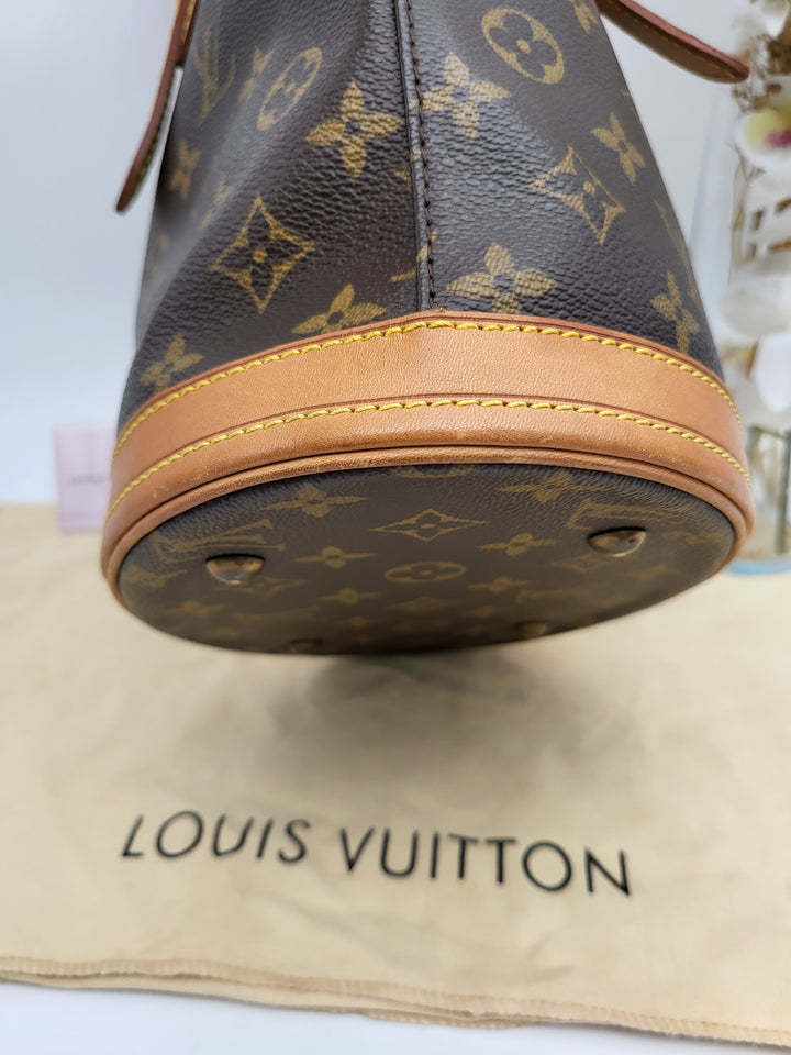LOUIS VUITTON BUCKET PM MONOGRAM