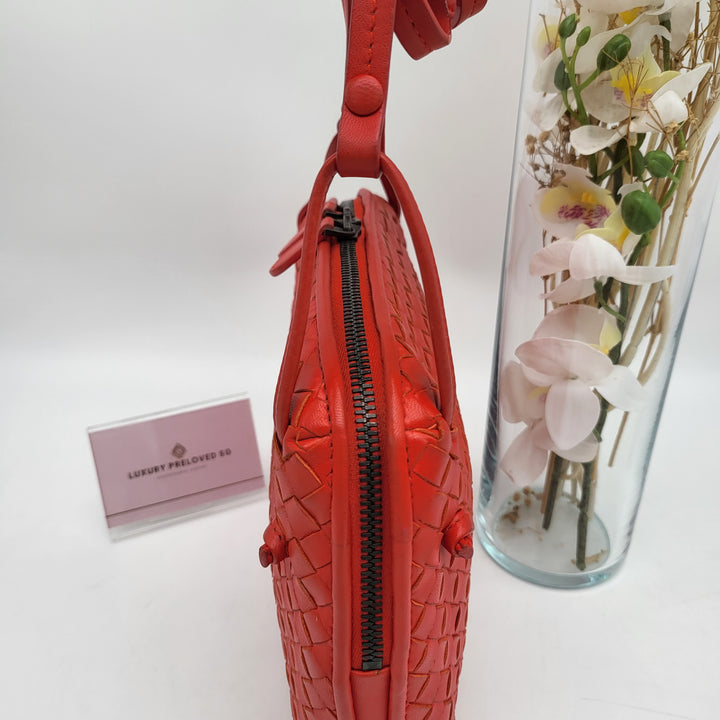 BOTTEGA RED LEATHER CROSSBODY