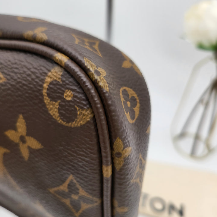 LOUIS VUITTON MULTI POCHETTE MONOGRAM