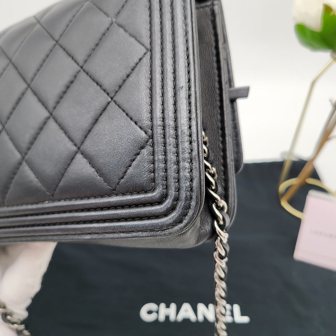 CHANEL BOY WALLET ON CHAIN LAMBSKIN