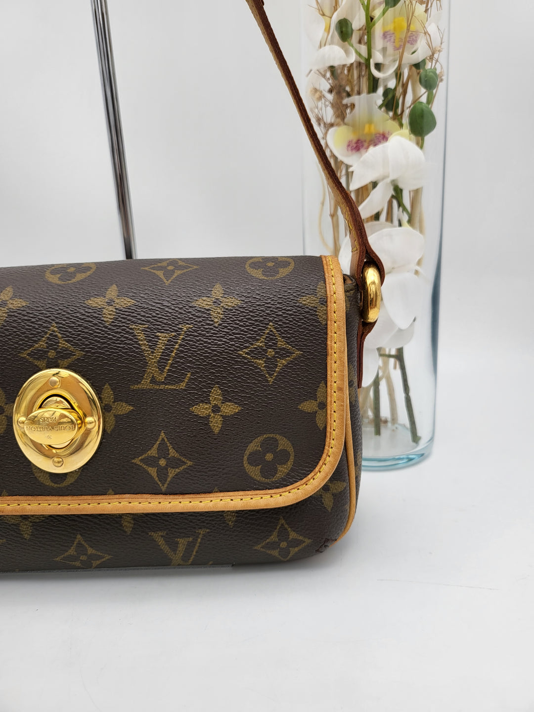 LOUIS VUITTON TIKAL MONOGRAM