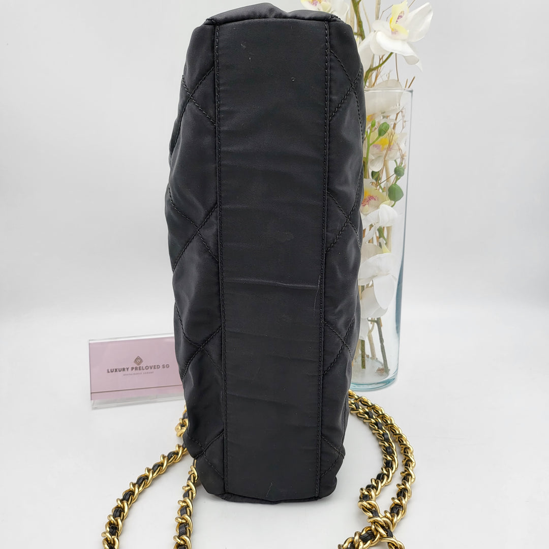 PRADA NYLON QUILTED CHAIN