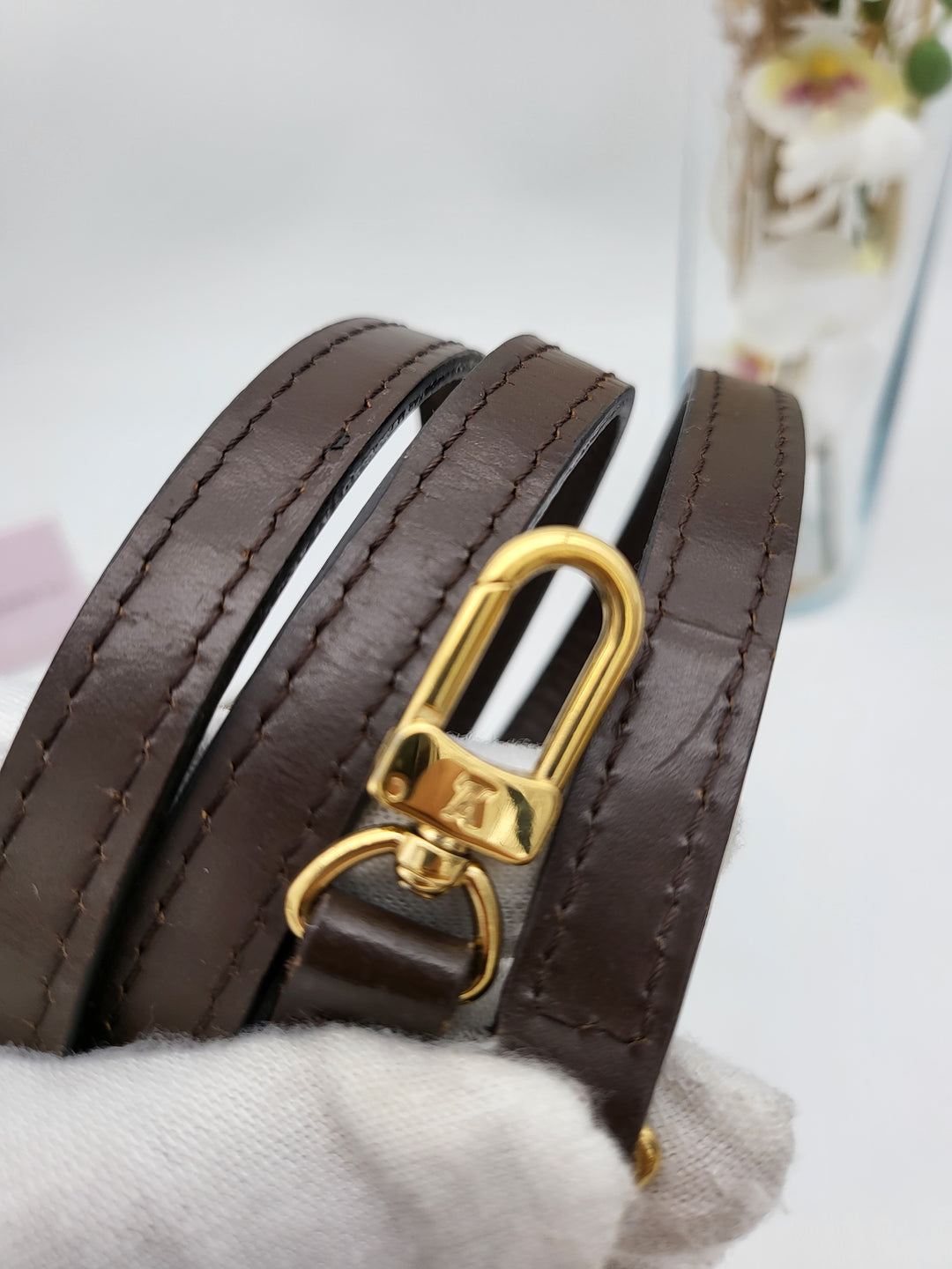 LOUIS VUITTON DAMIER EBENE