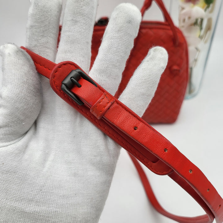 BOTTEGA RED LEATHER CROSSBODY