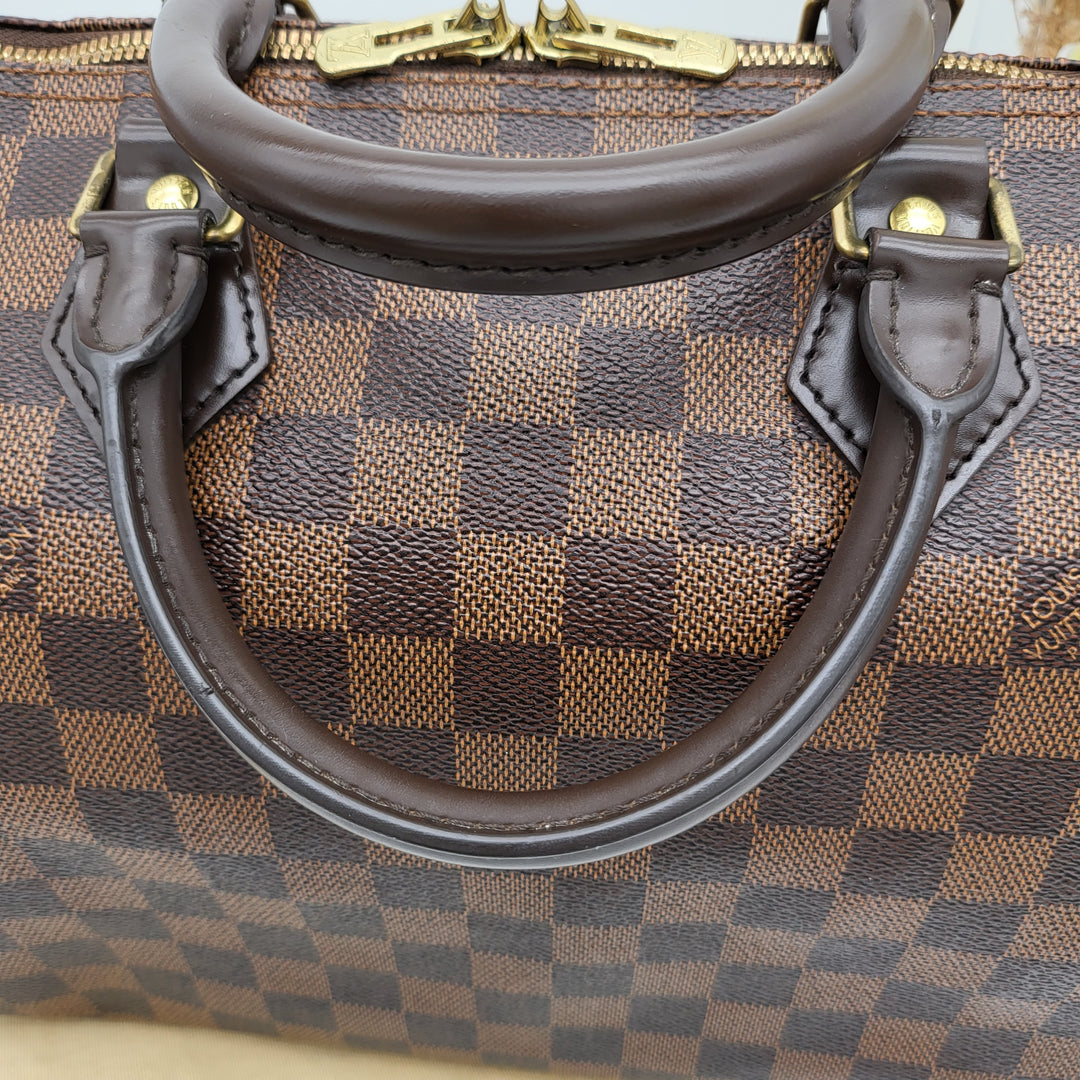 LOUIS VUITTON BANDOULIERE 30 DAMIER EBENE