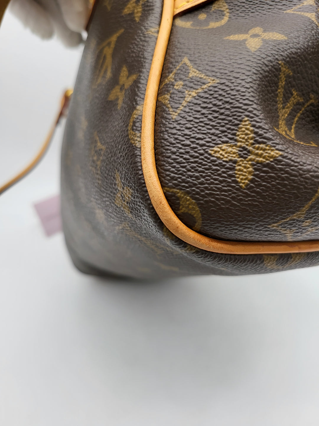 LOUIS VUITTON MONTROGUEIL PM