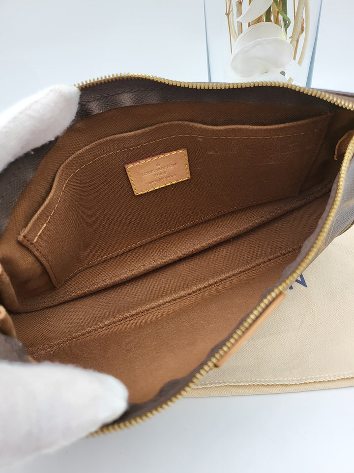 LOUIS VUITTON MULTI POCHETTE